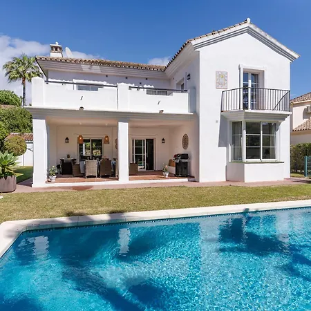 Villa Olivo De Calahonda